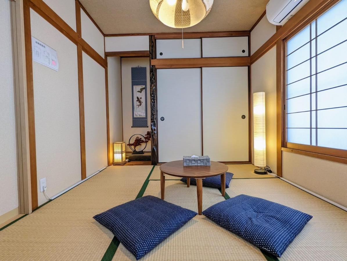 Tsukiyume - House With Parking, 10mins To Usj, Tennoji, Namba 別荘 *