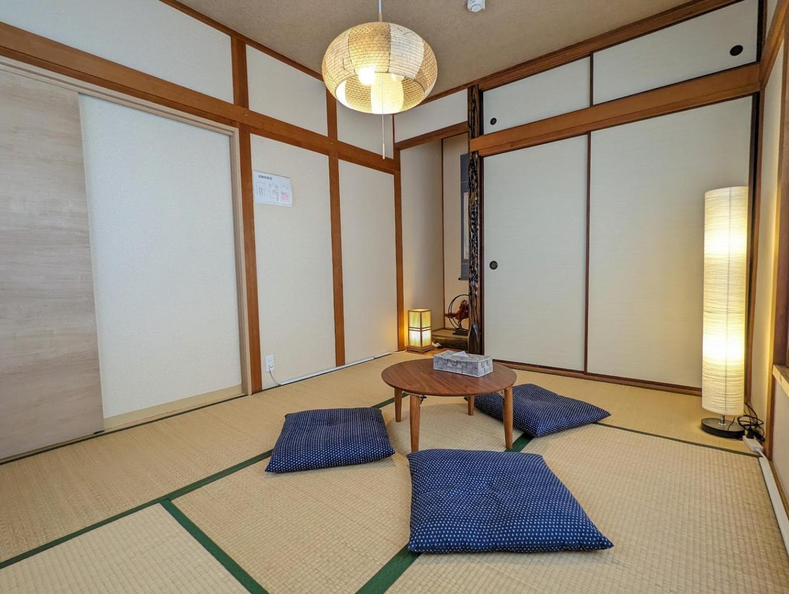 Tsukiyume - House With Parking, 10mins To Usj, Tennoji, Namba 別荘 *